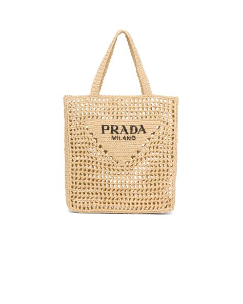 borsa prada in raffia|Borsa Prada Triangle in rafia.